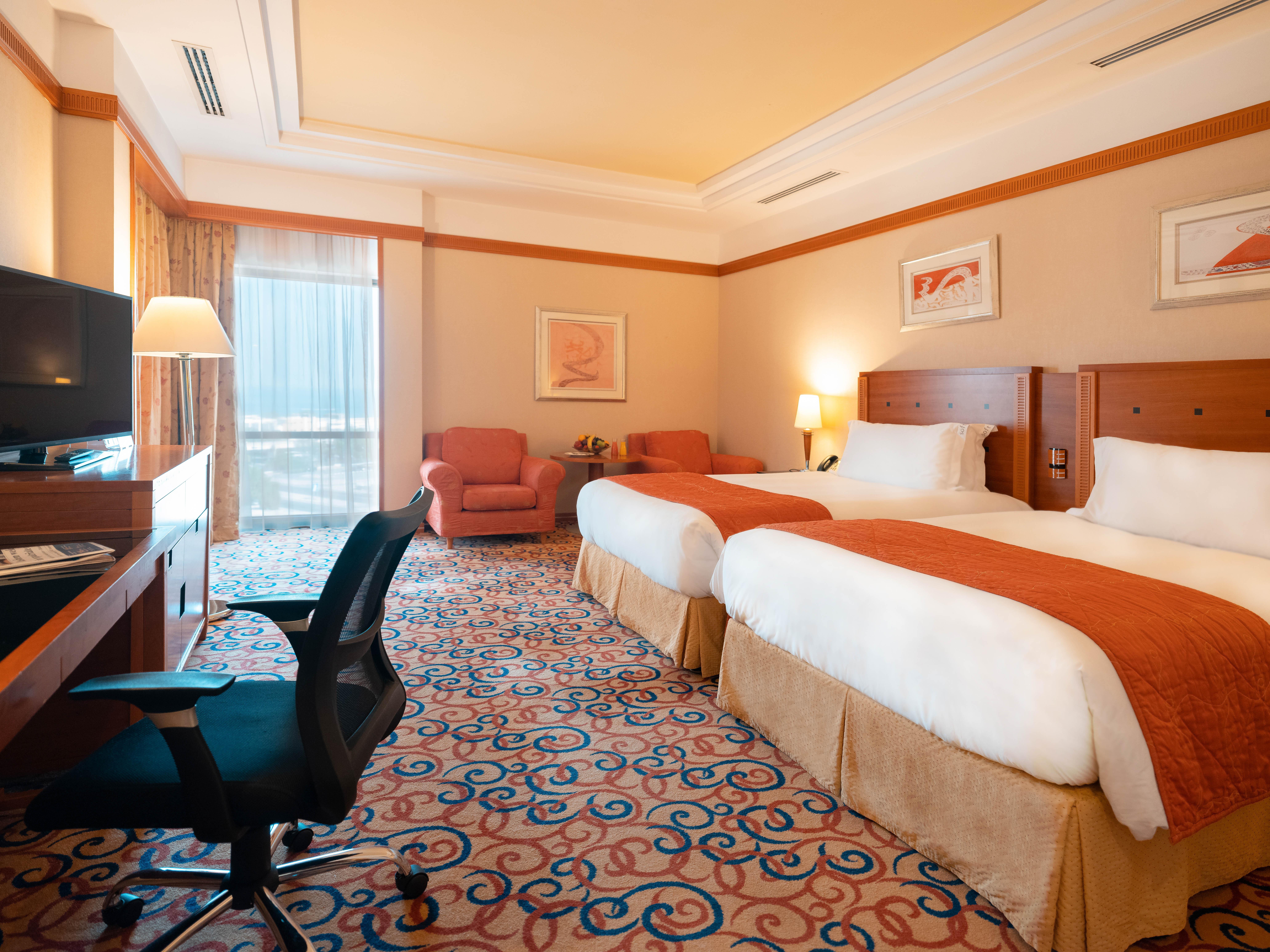 Holiday Inn Kuwait By Ihg Kuwait City Exterior foto
