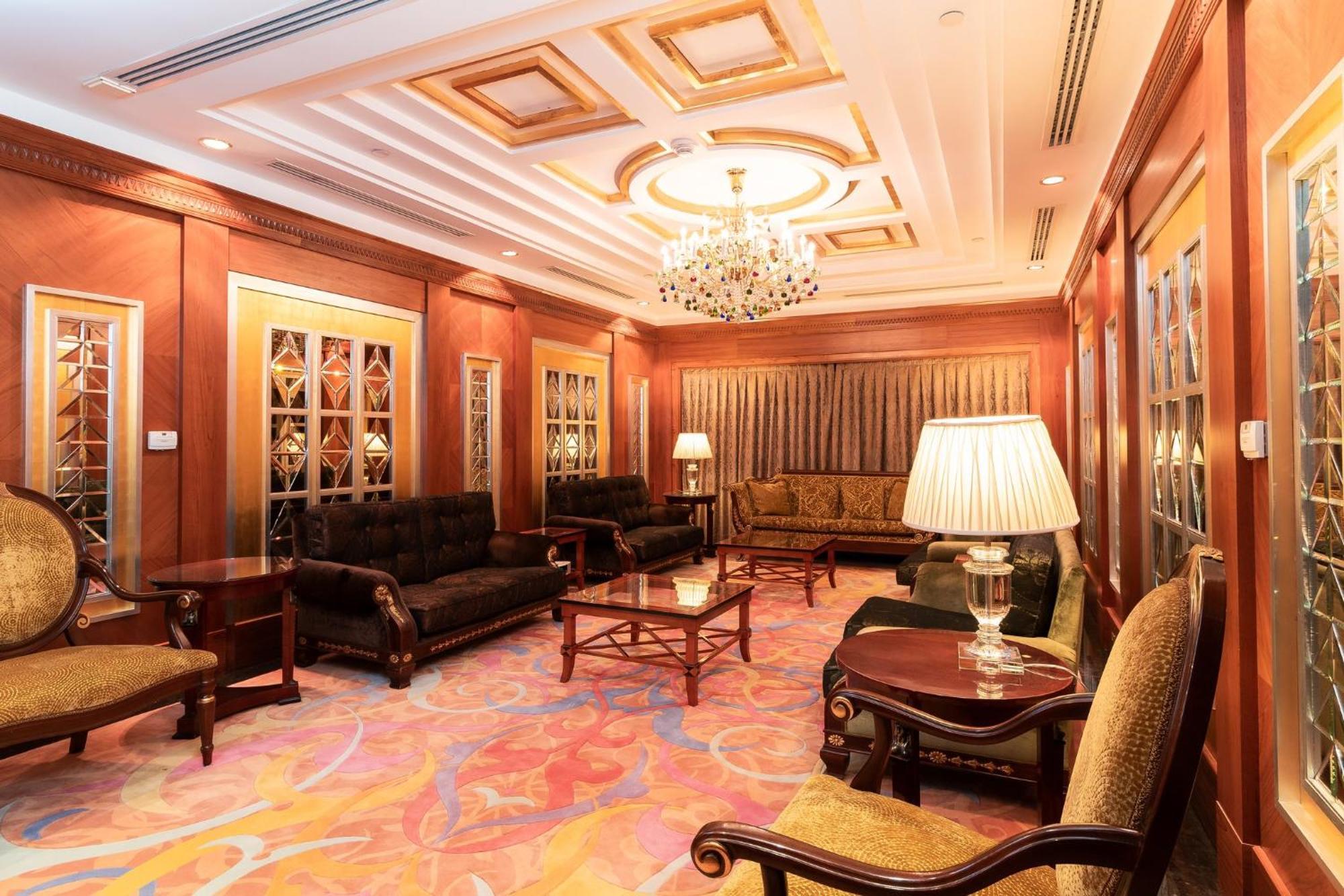 Holiday Inn Kuwait By Ihg Kuwait City Exterior foto